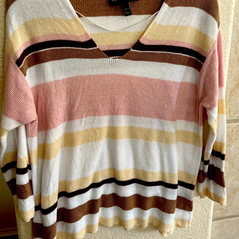 Great 3/4 sleeve Carmel/heather/pink V-neck sweater. Size 10/12 Lane Bryant.